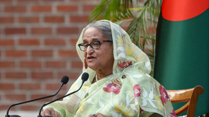 শেখ হাসিনার দেশে ফেরার ঘোষণা কতটা প্রস্তুত নেতা-কর্মীরা